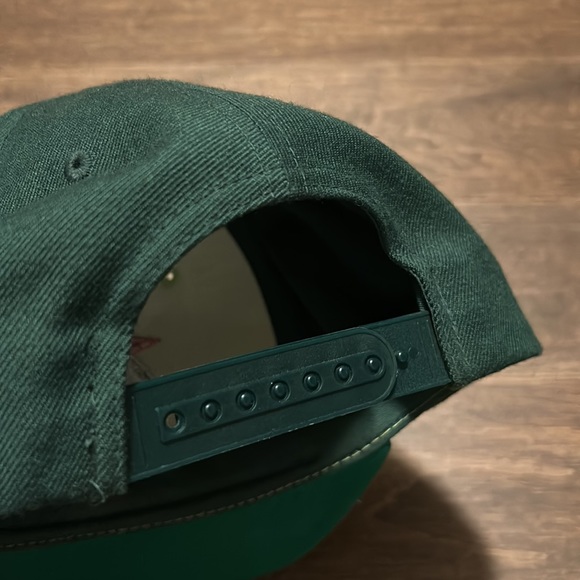 Hundreds - Adam Bomb Graphic SnapBack - Picture 3 of 3